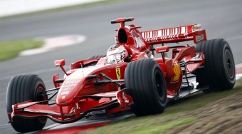 A Ferrari feltámadt Magny Cours-ban