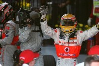 Hamilton nem menti meg a Brit Nagydíjat 16