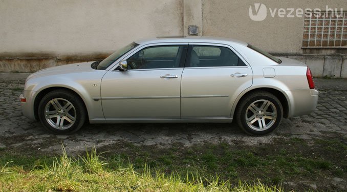 Örökgaranciát ajánl a Chrysler 23