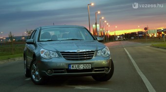 Teszt: Chrysler Sebring 2.0 Limited