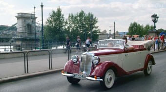 Oldtimerek dunai túrája