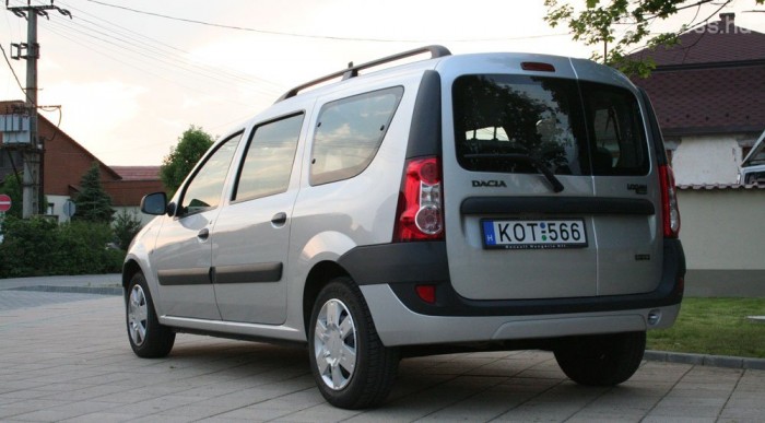 Teszt: Dacia Logan 1.5 dCi 10 | Vezess 6 l/100 km a megértő tempó fejében