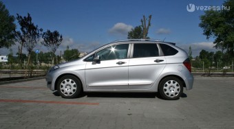 Teszt: Honda FR-V 1,8 Comfort