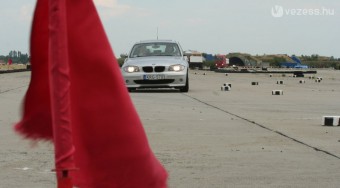 Elölről vagy hátulról jobb?