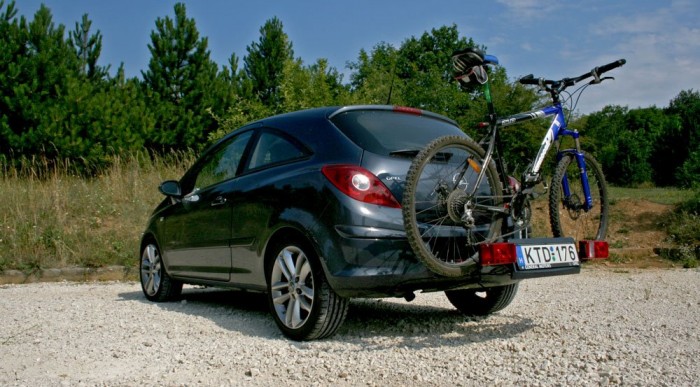 179 ezer a bringatartó