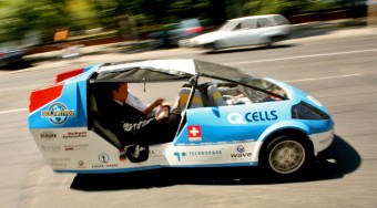 Napenergiával a föld körül