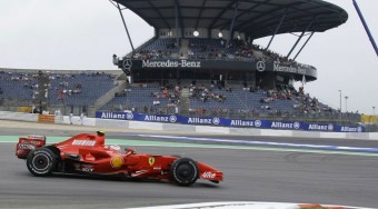 Räikkönen a leggyorsabb délután