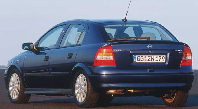 Hozzánk nem jön a szerb Opel