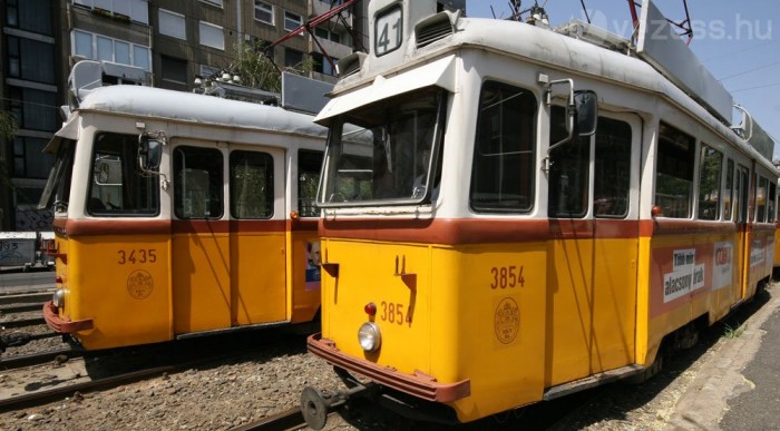 Búcsú a legendás villamostól 1 Gyorsulási verseny