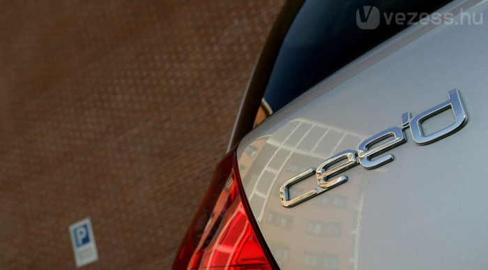 Jó autó kombi kasztnival 5