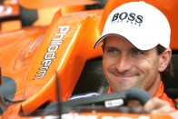 Winkelhock boldog lehet