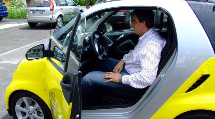 Turán Frici is kényelmesen elfér, pedig...