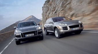 Készül a hibrid Porsche