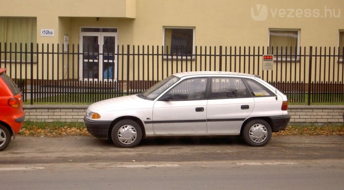 Van egy pár belőle