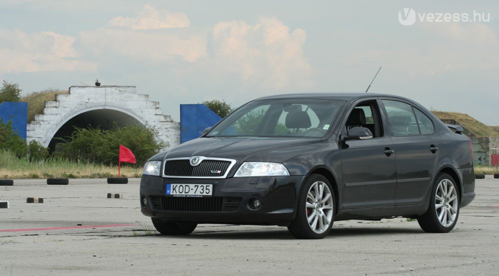 Teszt: Skoda Octavia RS Dízel 26