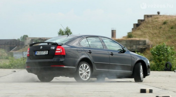 Nagyon erőszakosnak kell lenni vele, hogy eldobja magát