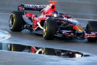 Vettel 30 millióért ül a Toro Rossóba! 87