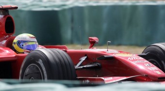 Massa nagy hajrára készül