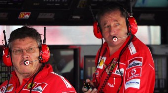 A helyén marad a Ferrari-főnök