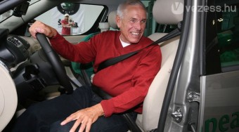 A filléres sofőr célba ért!