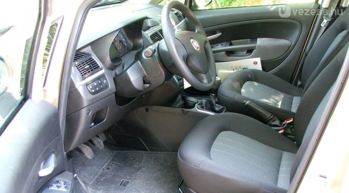 Olasz utód a Ladának 6 | Vezess A 35-45 év közötti családapákra vár