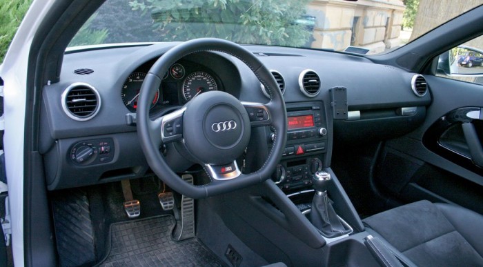 A szőkék hánynak tőle 8 | Vezess Sportosan szűkös