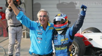 Alonso mindent megér a Renault-nak