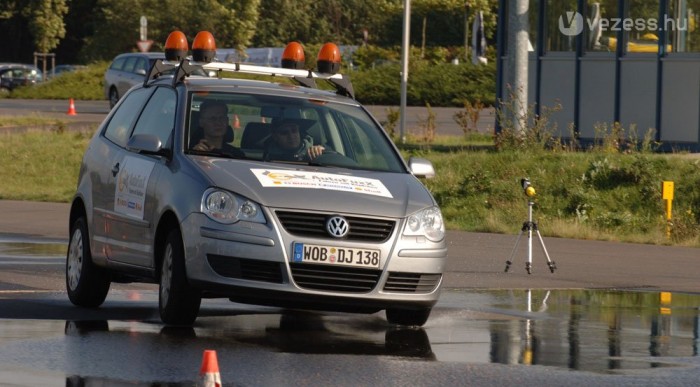 Németországban is csak a kiskocsik harmada ESP-s