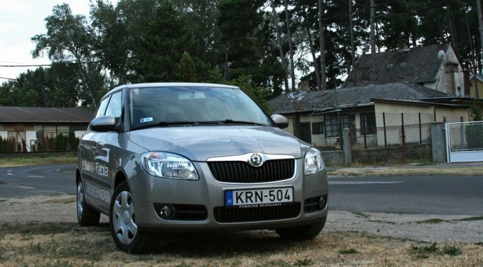 Szemből is Roomster