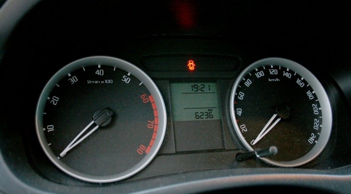 130-as tempónál már kicsit hangos