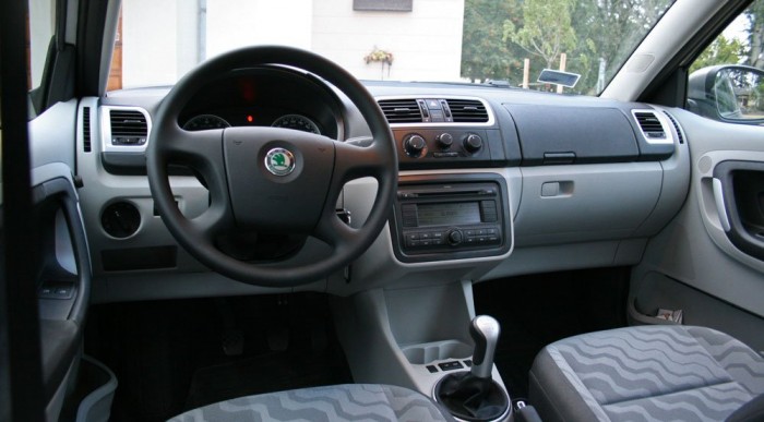 Olyan mint a Roomster