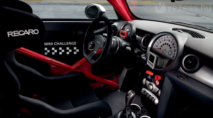 A legsportosabb MINI 5 | Vezess Igazi versenyautó