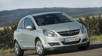 Hibrid Corsával újít az Opel