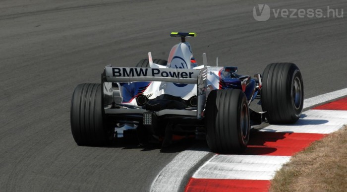 A BMW elbaltázta 2 A BMW elbaltázta 2