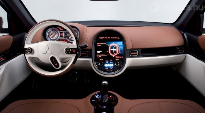 Érintőképernyő és automataváltó