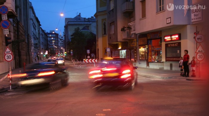 Sztrájk, dugó, szívás 6 | Vezess Itt-ott már most is estig tart a dugó