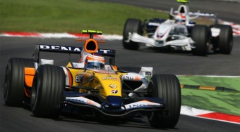 Monza: Heikki Kovalainen rovata