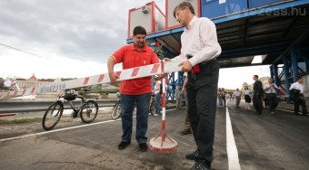 Jól megkaptuk: átadták a rakpartot