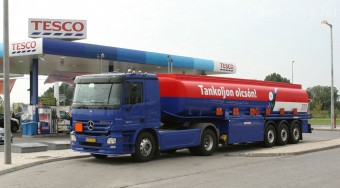 215 forint a Tescónál az üzemanyag