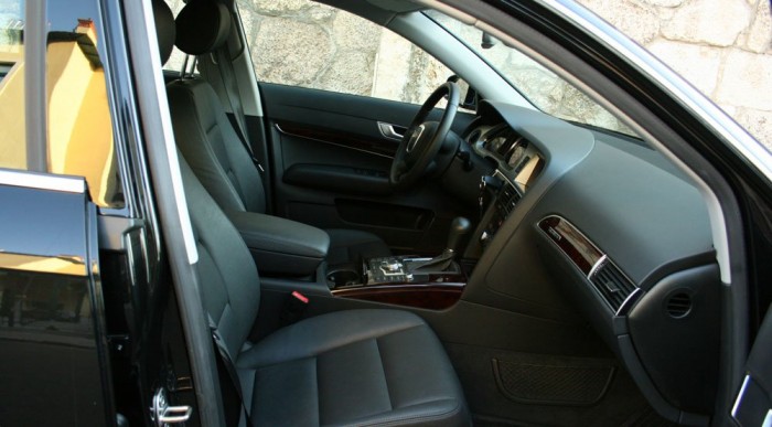 Kevés inger éri bent az embert