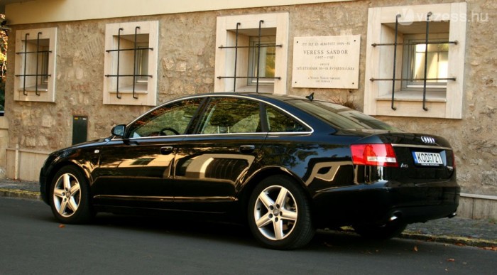 Általában 3-4 milliónyi extra jön rá az alapárra