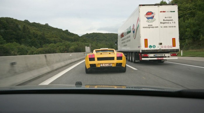 Nem tudott elhúzni a forgalomban