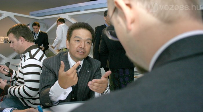 Nem a Mondeo rokona, a Mazda6 önálló