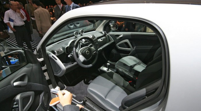 Csak kétszemélyes smart van