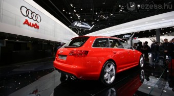 Tuti autók puttonnyal