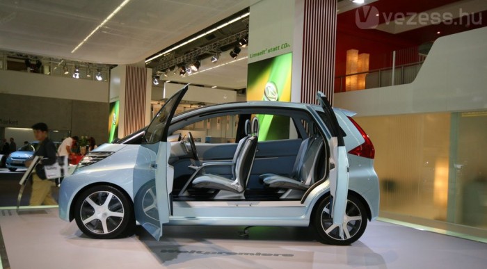 4 személyes és alig fogyaszt