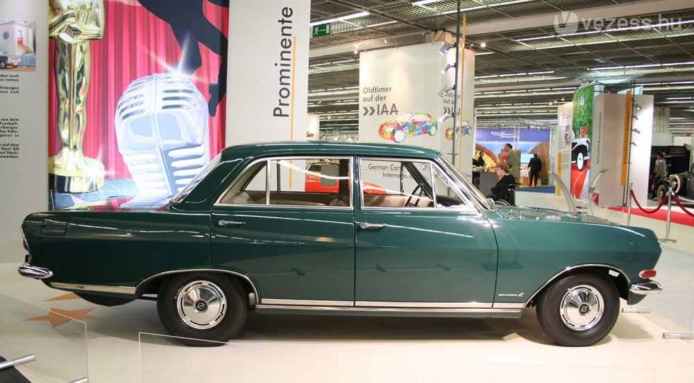 1966-os az Opel Rekord