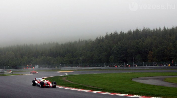 Bizonyít a McLaren? 7