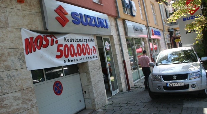 Itthon minden új autóban széria az ABS