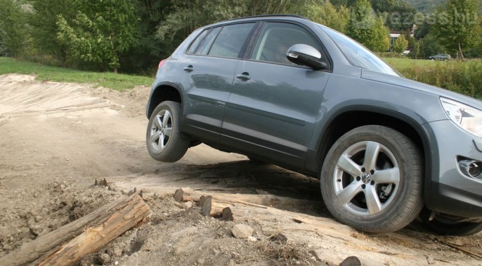 Bébi Touareg 7 | Vezess Pisilni fog?